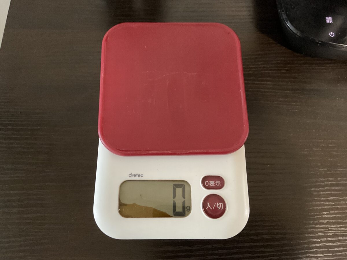 一人暮らしの料理や製菓で使っているデジタルキッチンスケール