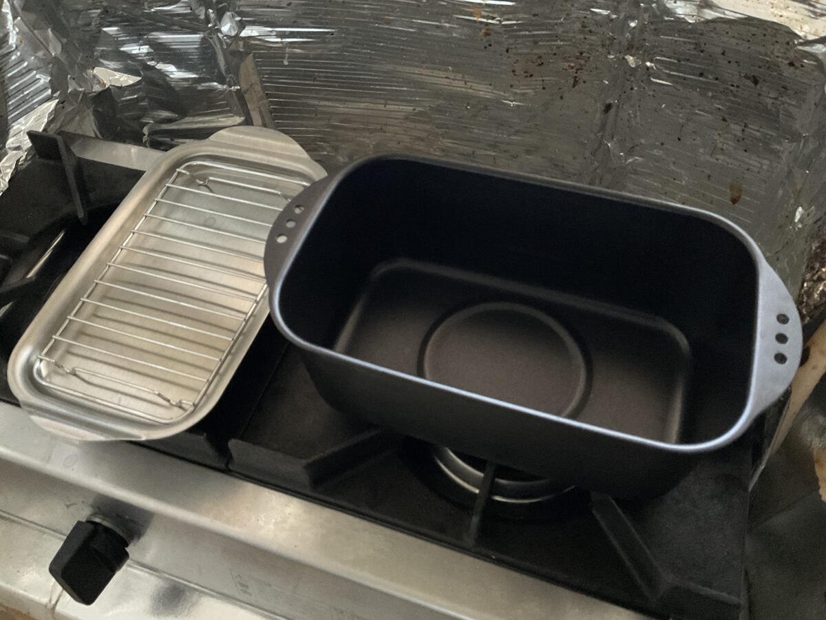 燕三条製の角型天ぷら鍋とバットとして使えるフタと油切り網のセット