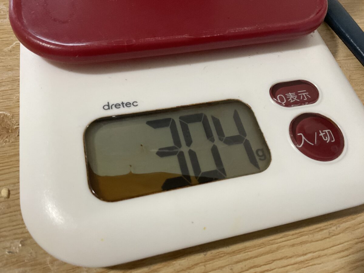 料理中の液体が液晶内部へ入り込んだドリテック製デジタルキッチンスケール